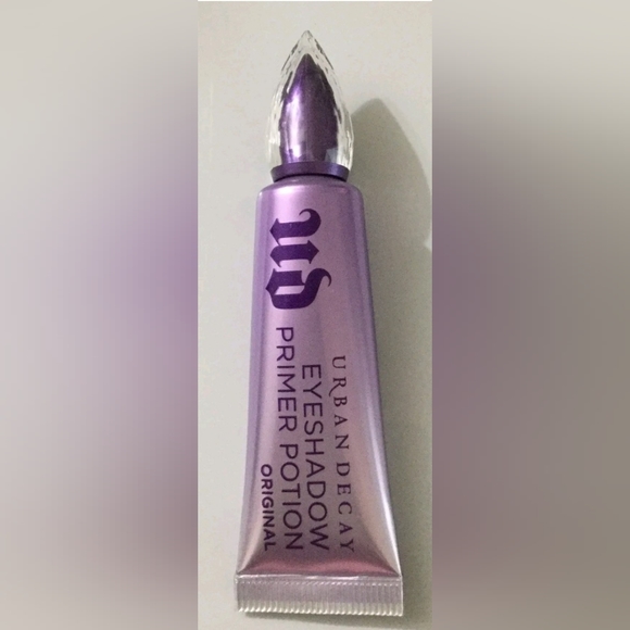 Urban Decay Eyeshadow Primer Potion - anti-ageing Full size 0.33 fl oz - Picture 3 of 3